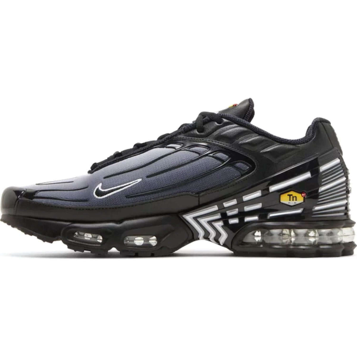 Black white nike tn best sale