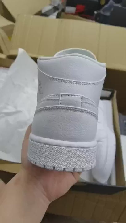  Trainers factory have updated the video of Air Jordan 1 Mid Triple White   for customer satisfaction so all customers can see it easily our Air Jordan 1 Mid Triple White