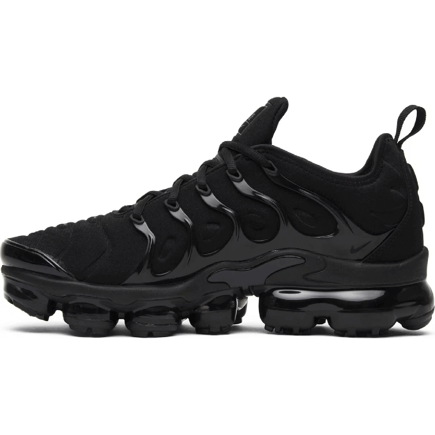 Plain black vapormax shop