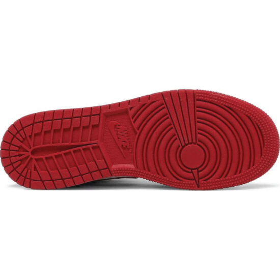 Air Jordan 1 Mid Metallic Red - Image 2