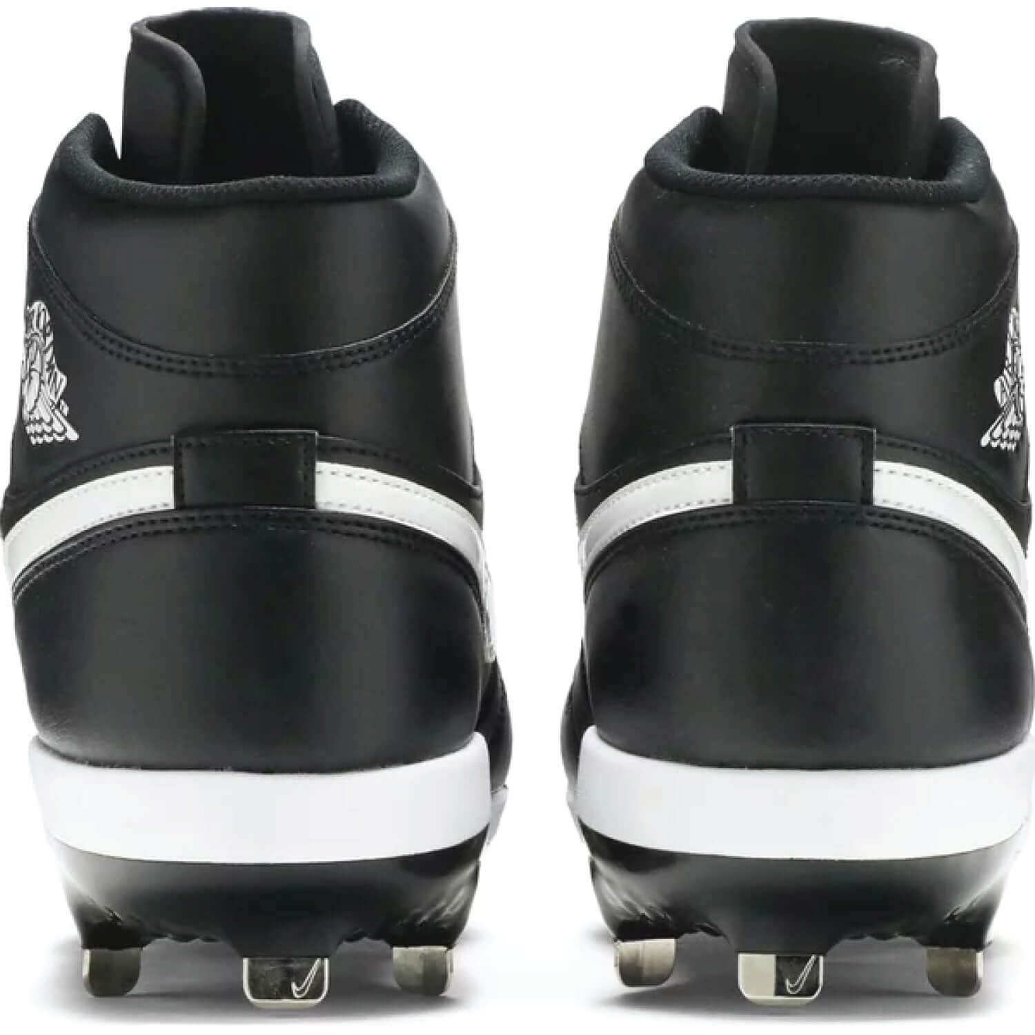 This is the back side shoe of Air Jordan 1 Retro Metal 