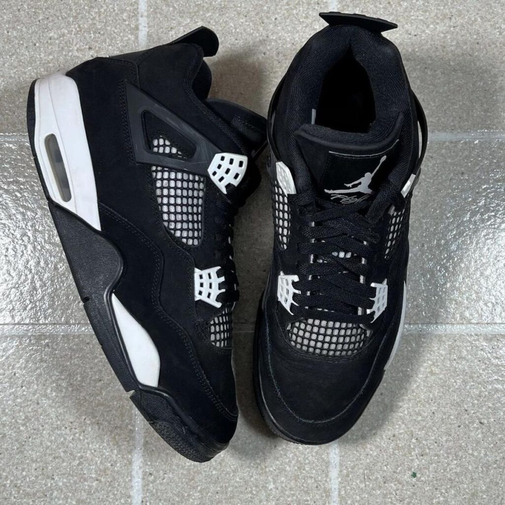 jordan 4 white thunder 