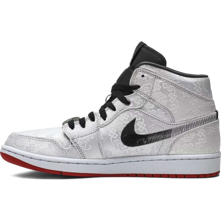 Air Jordan 1 Mid 'Fearless' - Image 1