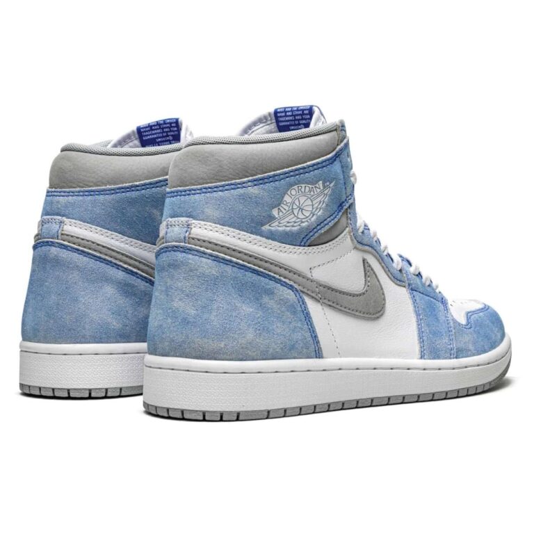 air jordan 1 high og hyper royal , jordan 1 high og hyper royal , nike air jordan 1 high og hyper royal , nike air jordan 1 , air jordan 1 , Trainers Factory , , Air Jordan 1 High OG , Hyper Royal , premium leather , suede construction , Nike Swoosh , Air Jordan wings logo , high-top sneakers , cushioned midsole , rubber outsole , sneakerhead fashion
