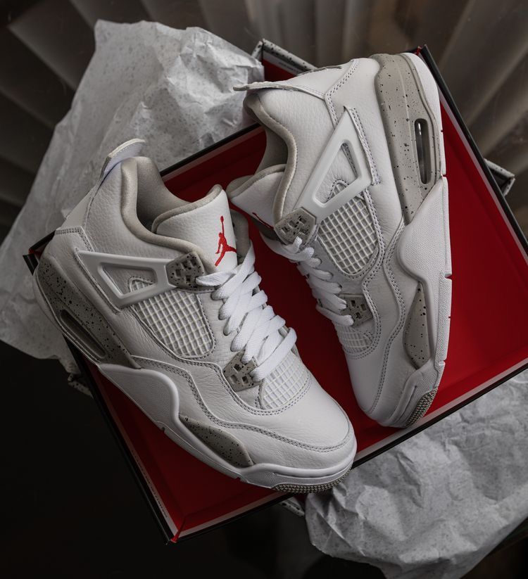 Air jordan 4 oreo white 